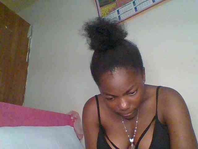 Littlemissy webcam