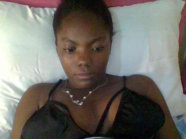 Littlemissy webcam