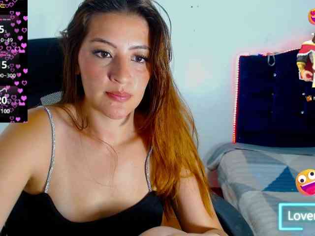 Anny-azalea webcam