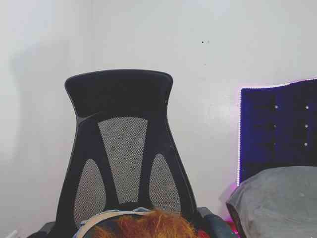 Anny-azalea webcam