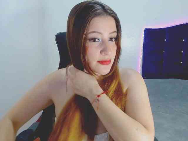 Anny-azalea webcam