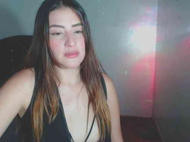 Anny-azalea webcam