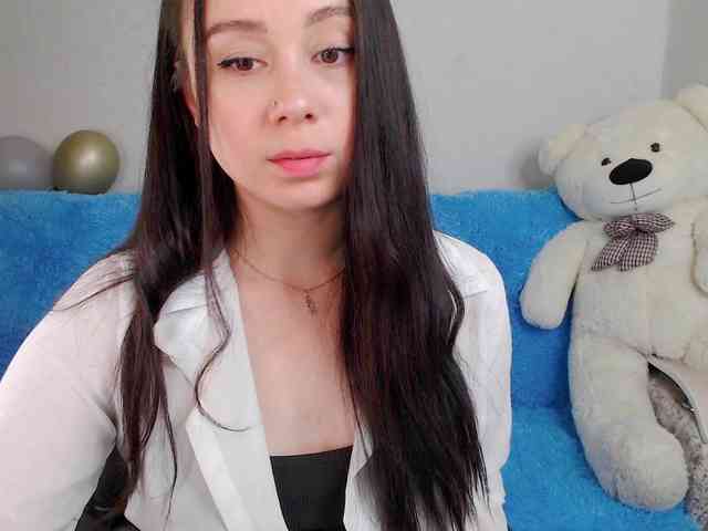 AlinaShepard webcam
