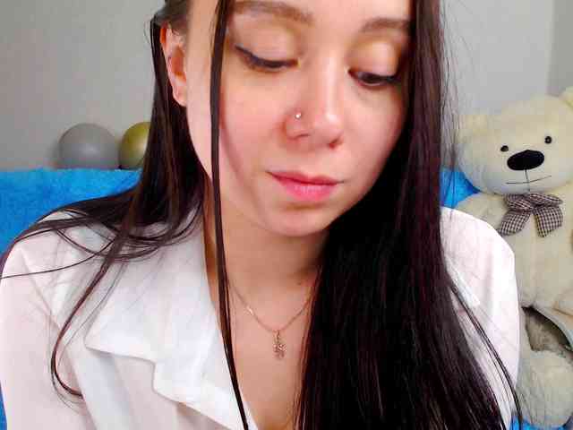 AlinaShepard webcam