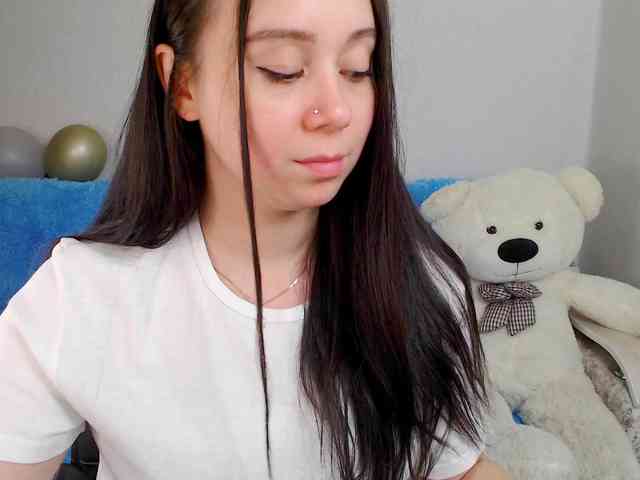 AlinaShepard webcam