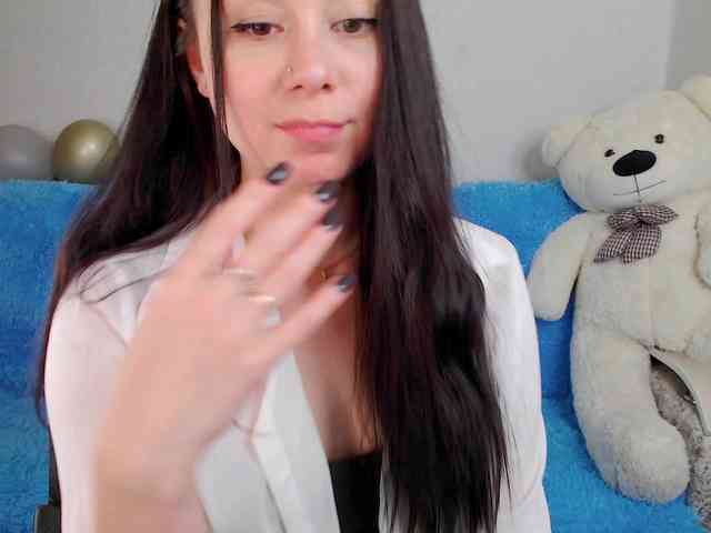 AlinaShepard webcam