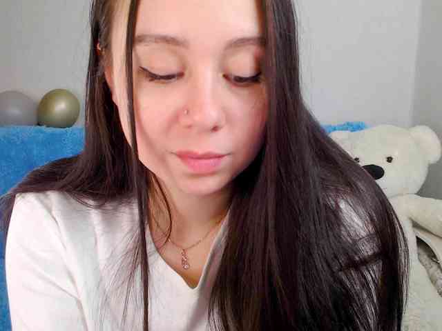 AlinaShepard webcam