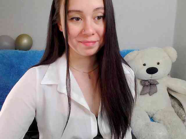 AlinaShepard webcam