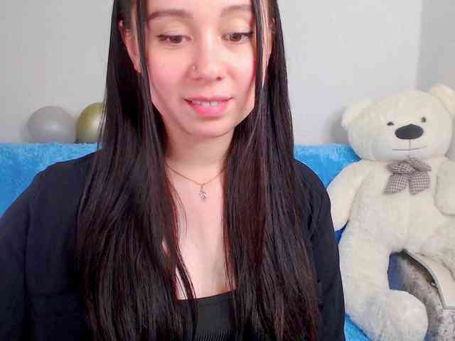 AlinaShepard webcam