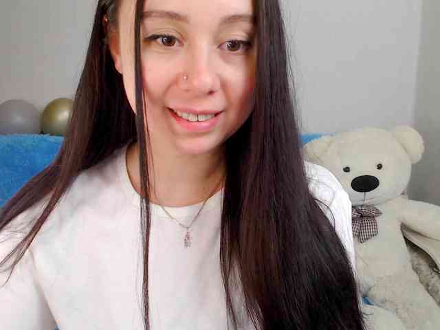 AlinaShepard webcam