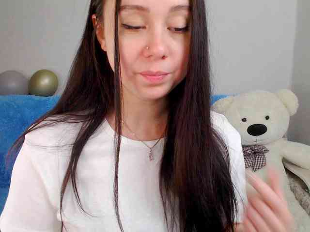 AlinaShepard webcam