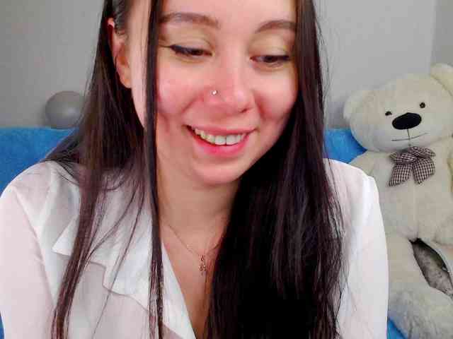 AlinaShepard webcam