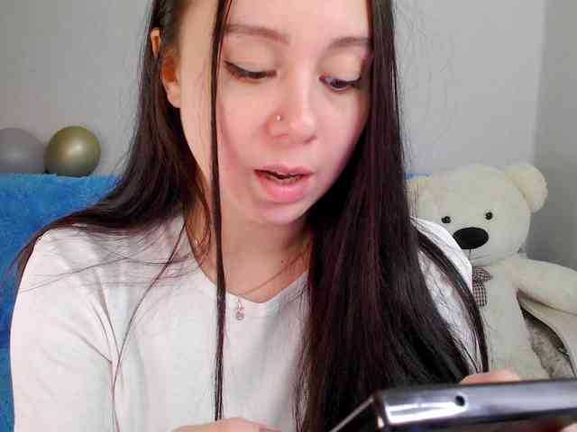 AlinaShepard webcam