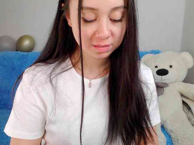 AlinaShepard webcam