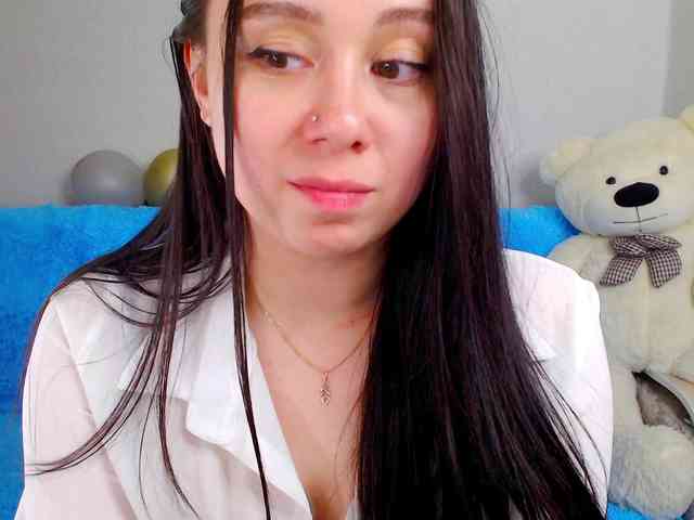 AlinaShepard webcam
