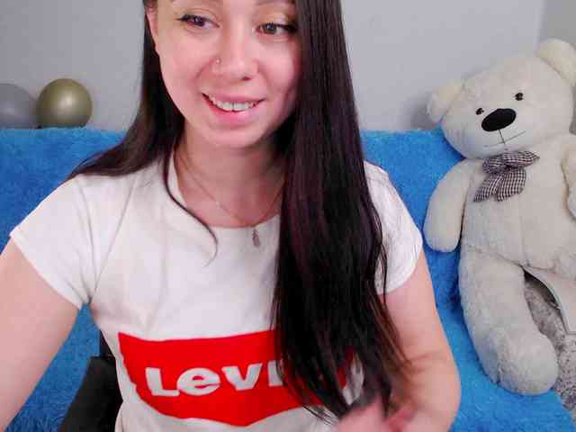 AlinaShepard webcam