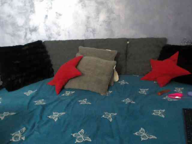 SexyNycolle38 webcam