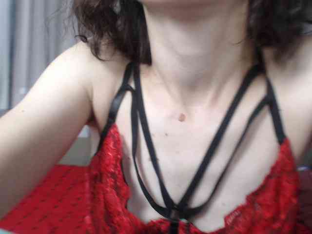SexyNycolle38 webcam