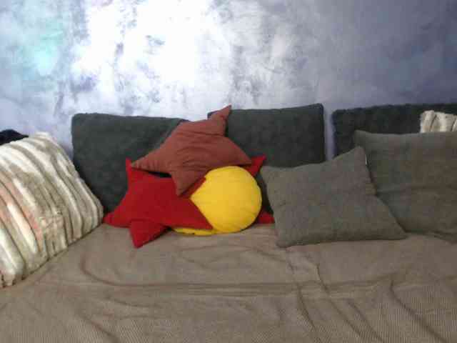 SexyNycolle38 webcam