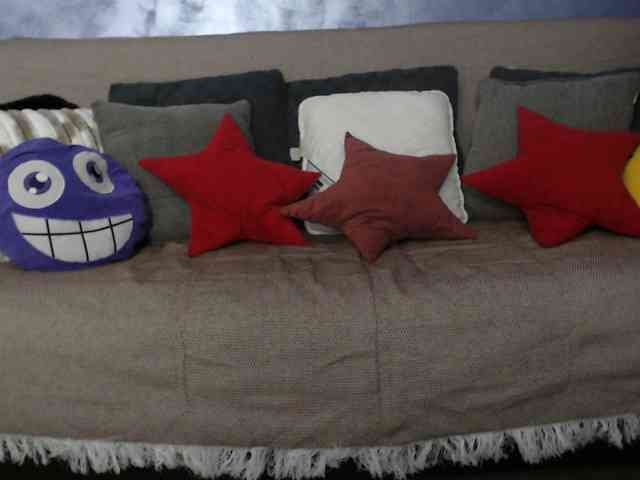 SexyNycolle38 webcam