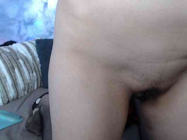 SexyNycolle38 webcam