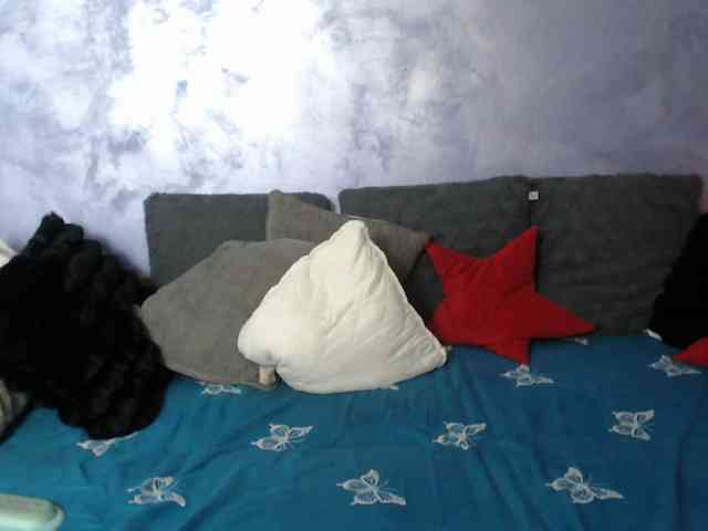 SexyNycolle38 webcam