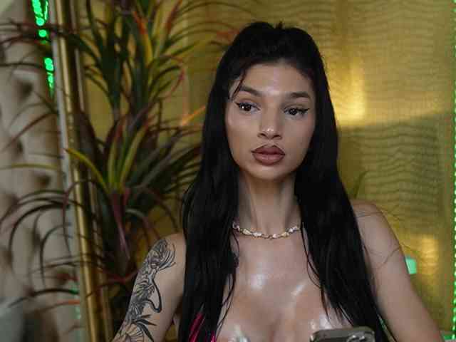 MiamiCandy webcam