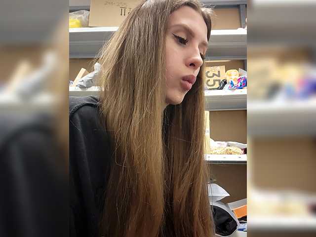 KITTYtempreXXX's BongaCams show and profile