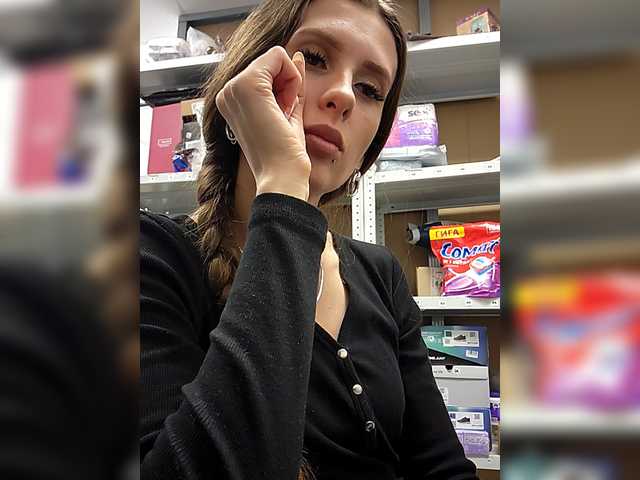 KITTYtempreXXX's BongaCams show and profile