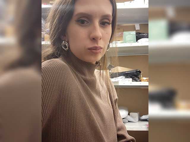 KITTYtempreXXX's BongaCams show and profile