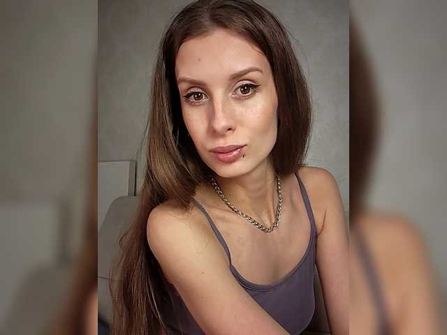 KITTYtempreXXX's BongaCams show and profile