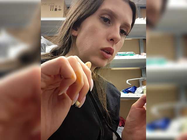 KITTYtempreXXX's BongaCams show and profile