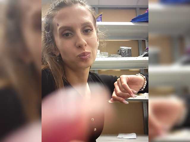 KITTYtempreXXX's BongaCams show and profile