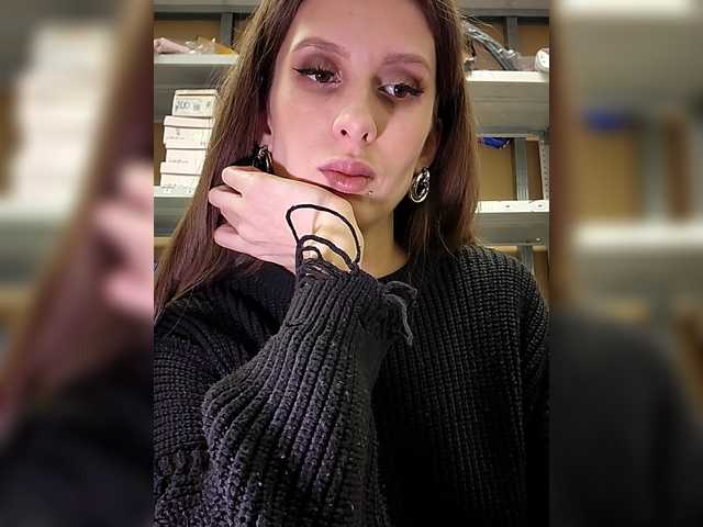 KITTYtempreXXX's BongaCams show and profile