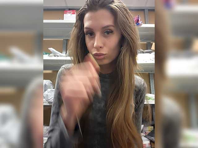 KITTYtempreXXX's BongaCams show and profile