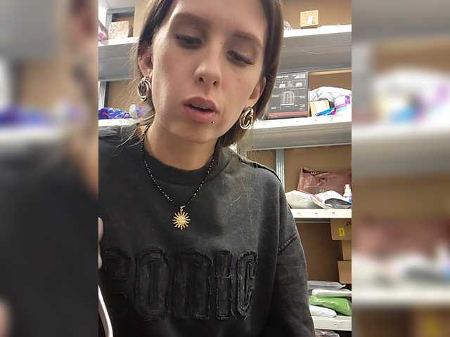 KITTYtempreXXX's BongaCams show and profile