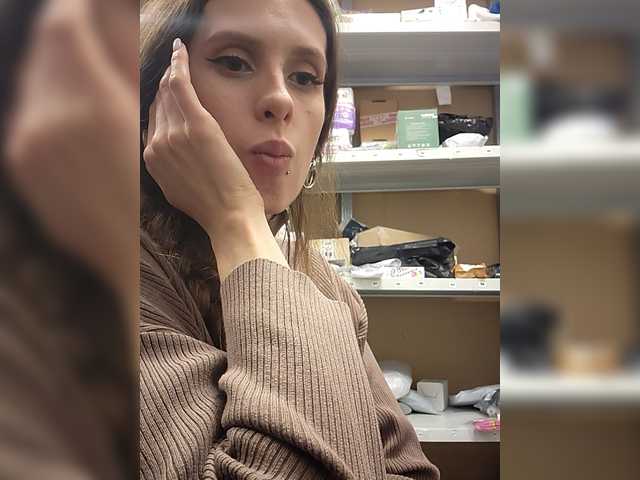 KITTYtempreXXX's BongaCams show and profile