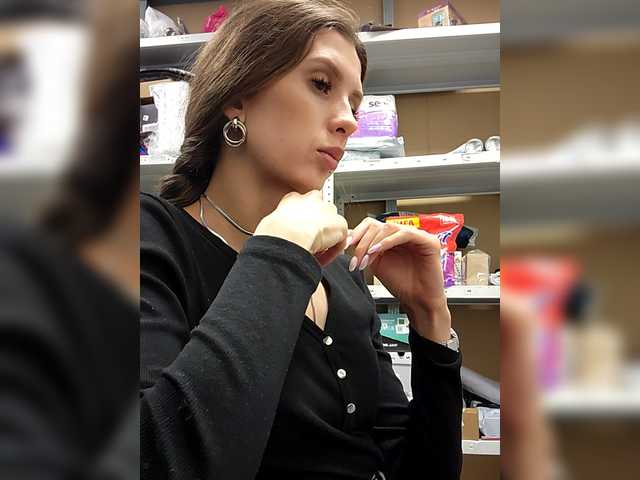 KITTYtempreXXX's BongaCams show and profile