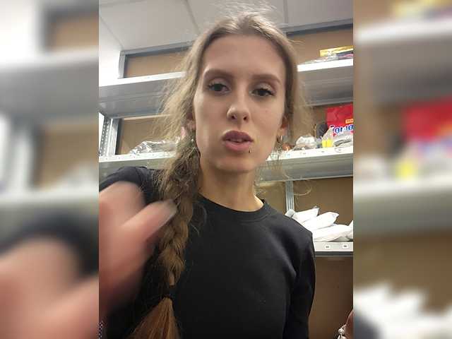 KITTYtempreXXX's BongaCams show and profile