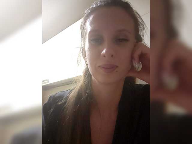 KITTYtempreXXX's BongaCams show and profile