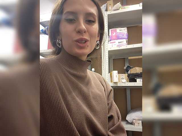 KITTYtempreXXX's BongaCams show and profile