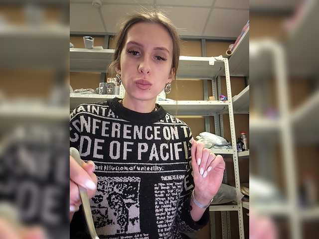 KITTYtempreXXX's BongaCams show and profile