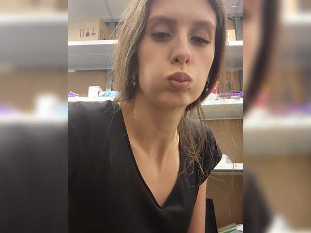 KITTYtempreXXX's BongaCams show and profile