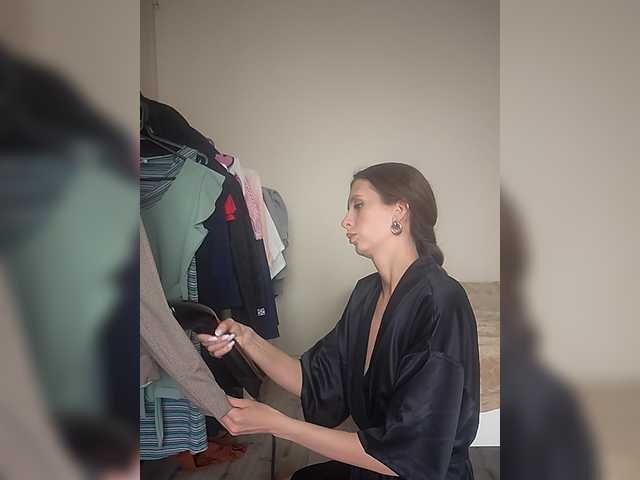 KITTYtempreXXX's BongaCams show and profile