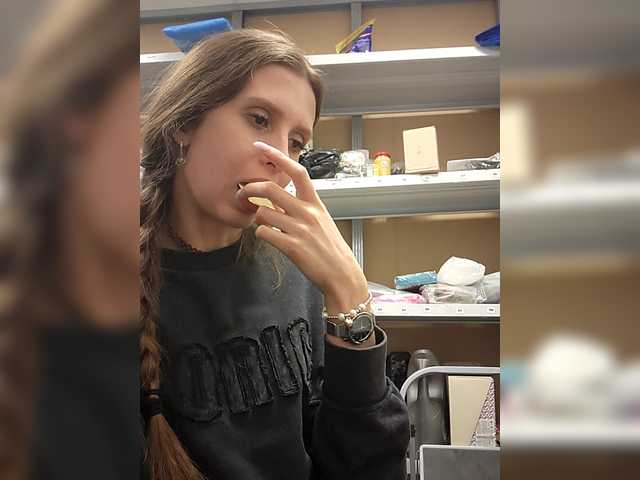 модель KITTYtempreXXX