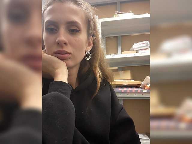 KITTYtempreXXX's BongaCams show and profile