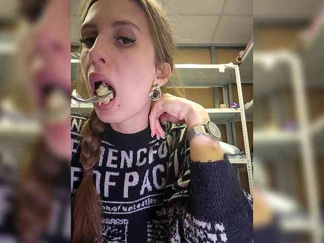 KittyTempreXXX webcam