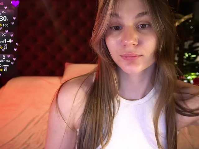 DiamondGoldie's BongaCams show and profile