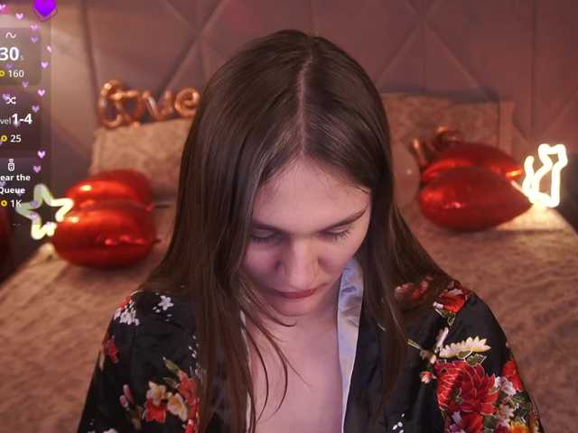 DiamondGoldie's BongaCams show and profile