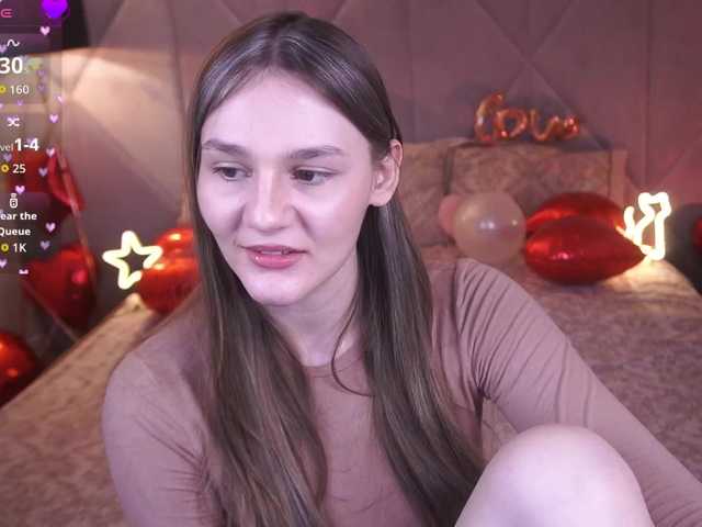 DiamondGoldie's BongaCams show and profile